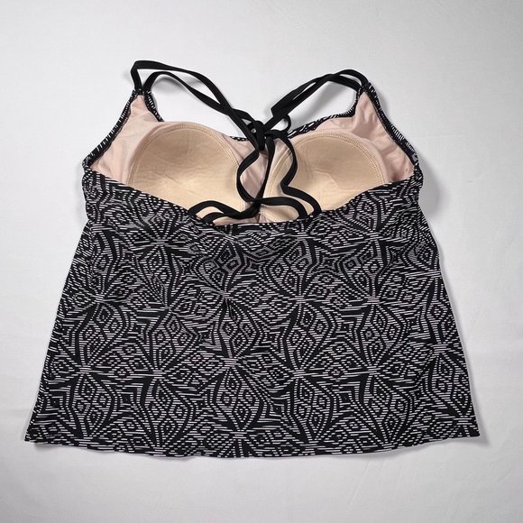 Merona Tankini Top Size LG Black White Geometric Pullover Built in Bra - Picture 6 of 9
